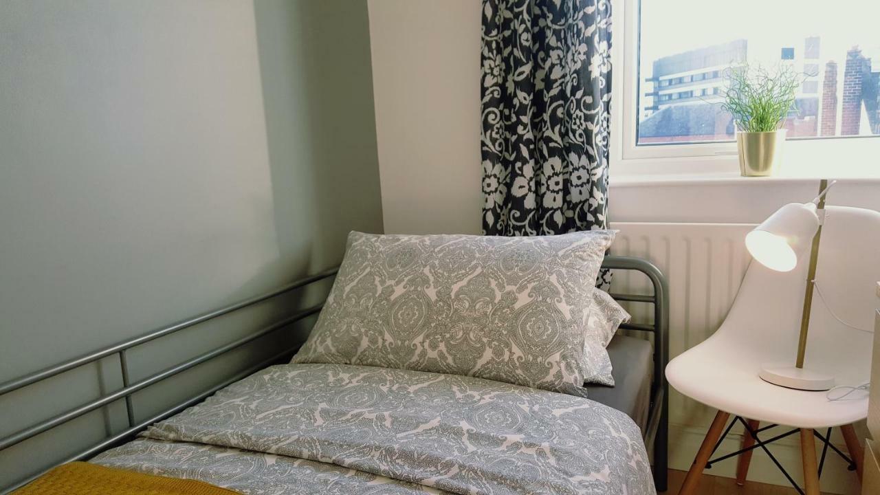 Queens Quarter Holiday Homes (Adults Only) Belfast Kültér fotó