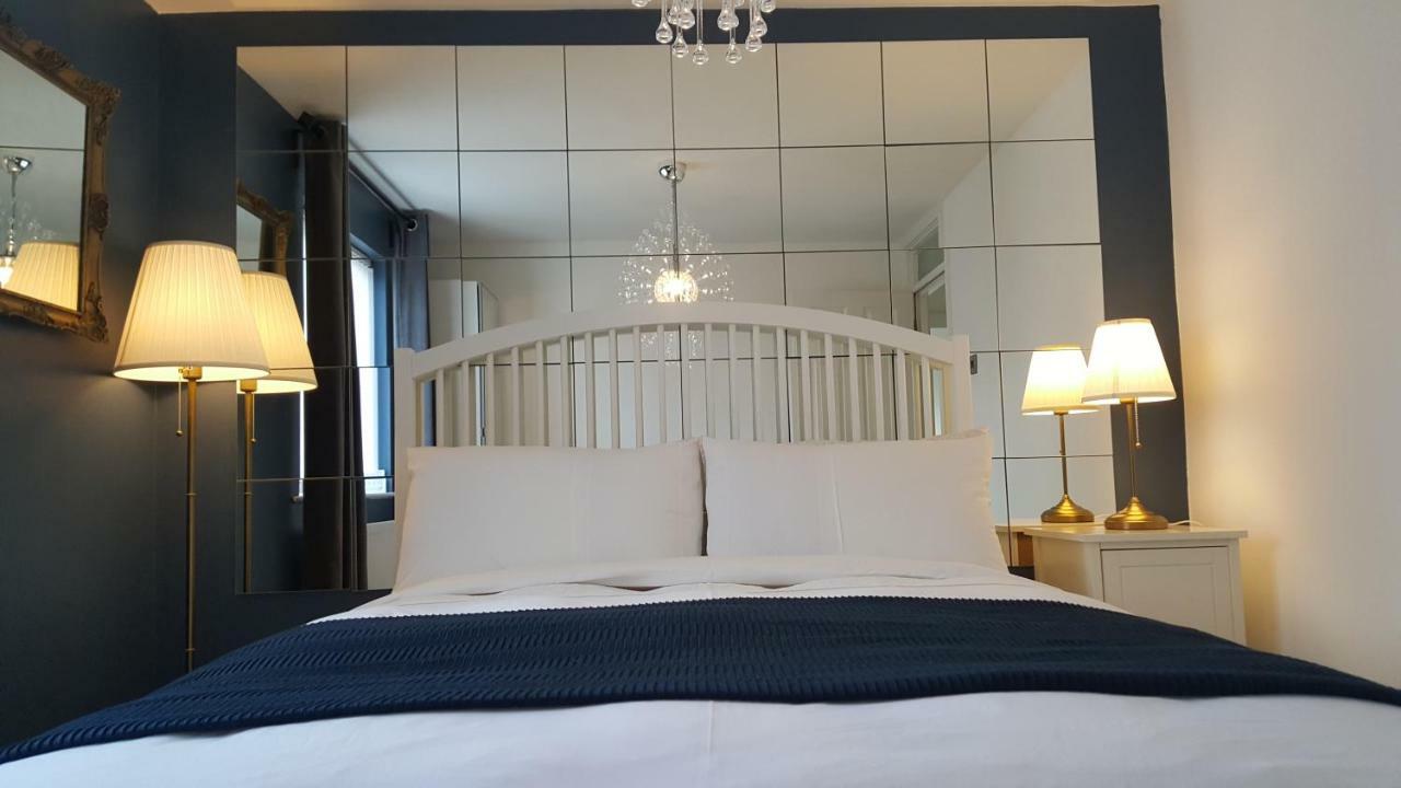 Queens Quarter Holiday Homes (Adults Only) Belfast Kültér fotó