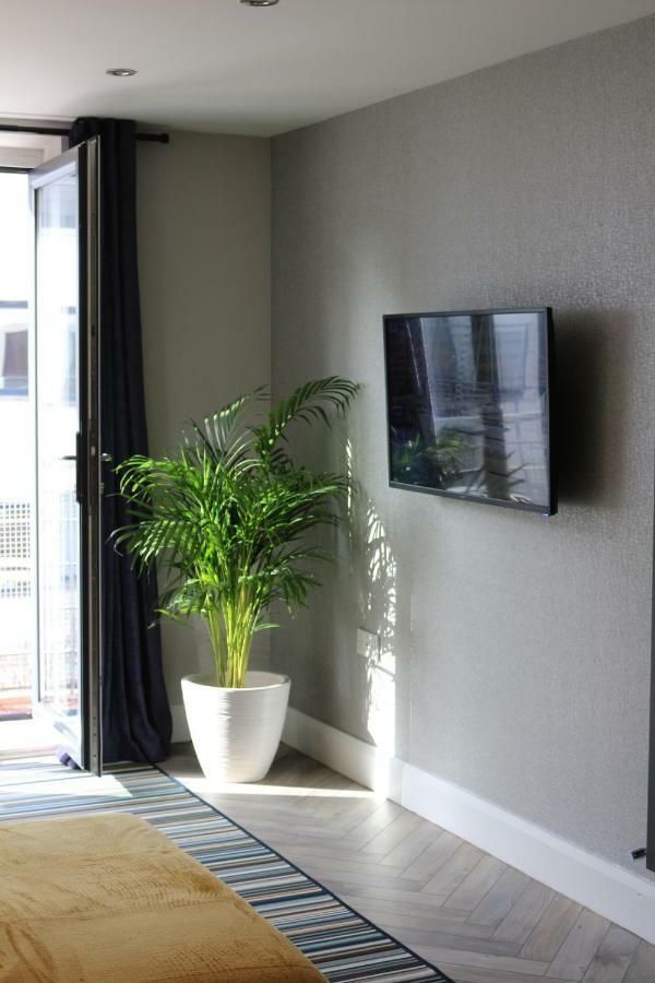 Queens Quarter Holiday Homes (Adults Only) Belfast Kültér fotó