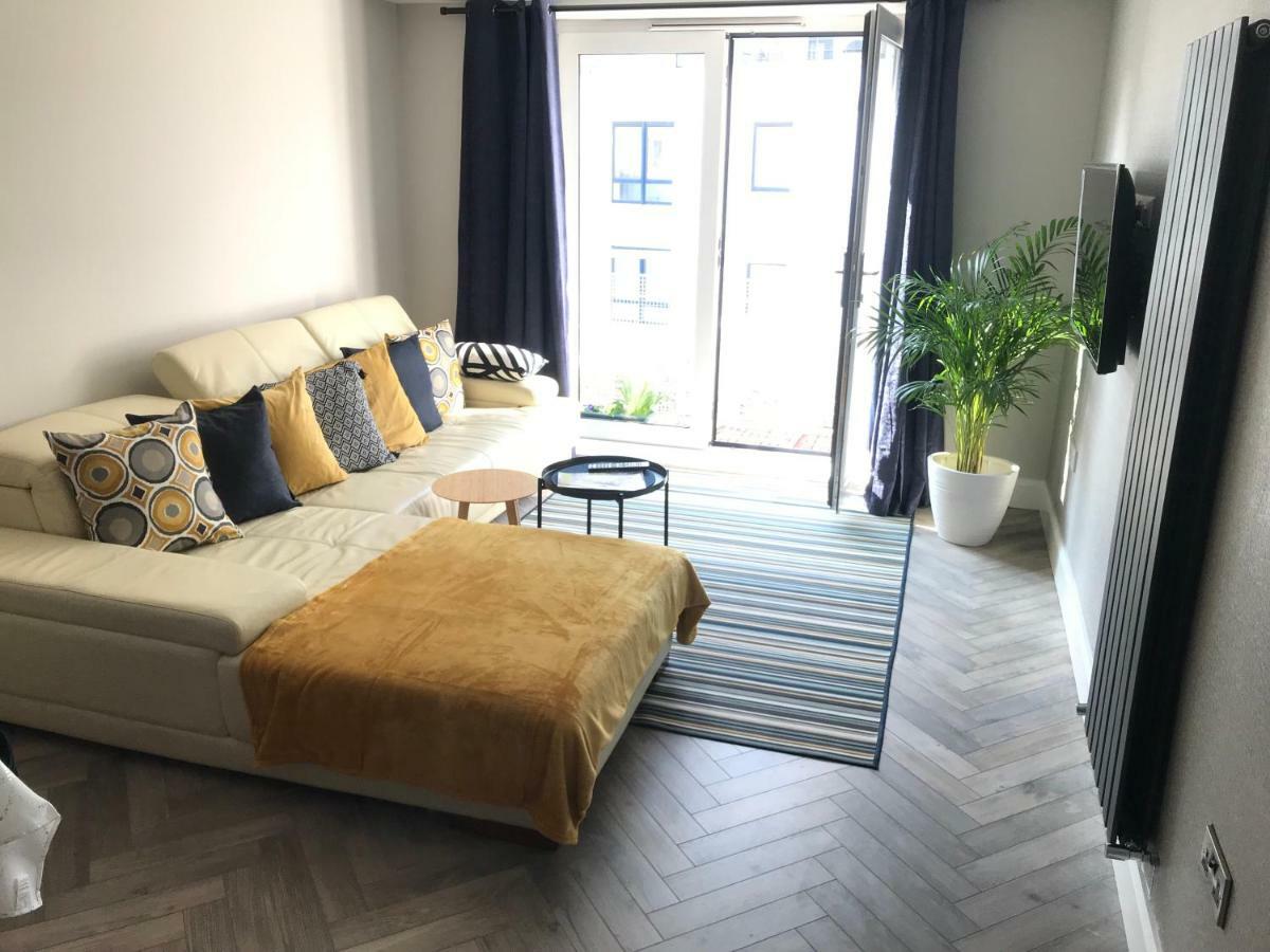 Queens Quarter Holiday Homes (Adults Only) Belfast Kültér fotó